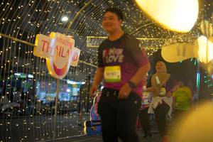 BIB: 
                            <button type="button" onclick="openModal(21750341)" class="btn btn-primary btn-sm float-right btn-popup" data-toggle="modal" data-target=".modal-high-quality">
                        <i class="fas fa-shopping-cart"></i> Add to Cart
                    </button>
                                            <button type="button" onclick="isThisMe(21750341, true)" class="btn btn-success btn-sm float-right btn-popup btn-isme hidden" data-toggle="tooltip" data-placement="bottom" title="นี่คือรูปของคุณใช่ไหม คลิกที่นี่เพื่อเอาเข้าอัลบั้ม">
                        <i class="fas fa-plus"></i> Add to album
                    </button>
                    <button type="button" onclick="isThisMe(21750341, false)" class="btn btn-warning btn-sm float-right btn-popup btn-isnotme hidden">
                        <i class="fas fa-ban"></i> Remove from album
                    </button>